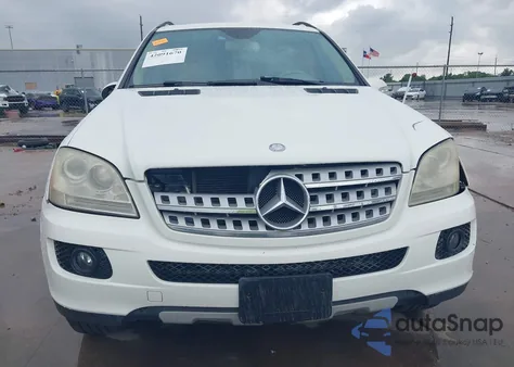 2008 Mercedes-Benz Ml 350 4Matic из США, поврежденный, VIN 4JGBB86E78A402071
